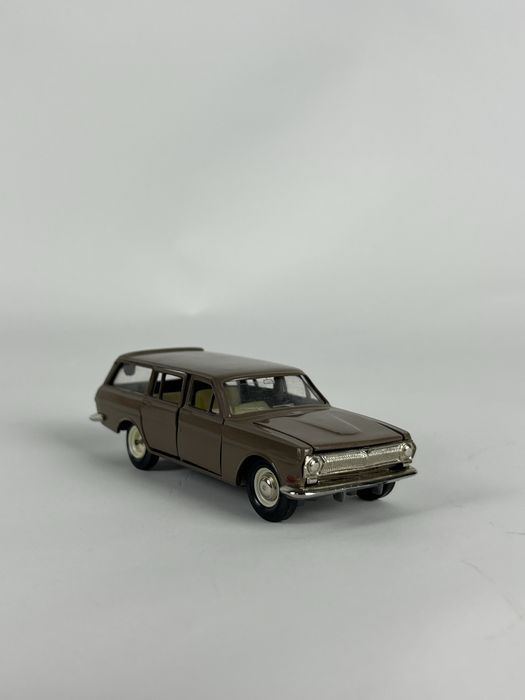 Продам Волга Коллекционную Игрушку