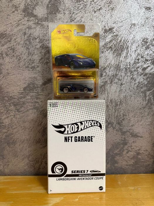 Masinuta Hot Wheels Lamborghini Aventador NFT Garage Series 7