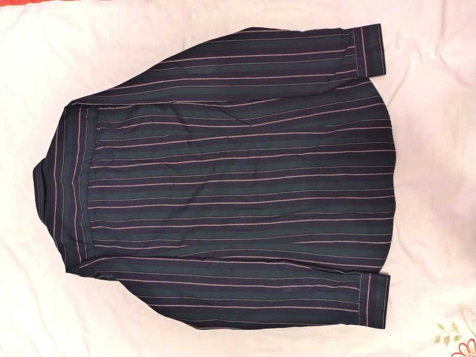 Vând patru cămăși