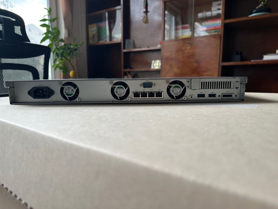 Synology RackStation RS822+ (4-Bay NAS) 1U rack