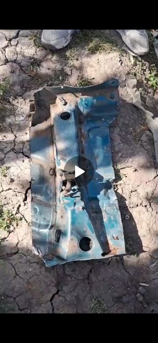 Vând piese stare buna