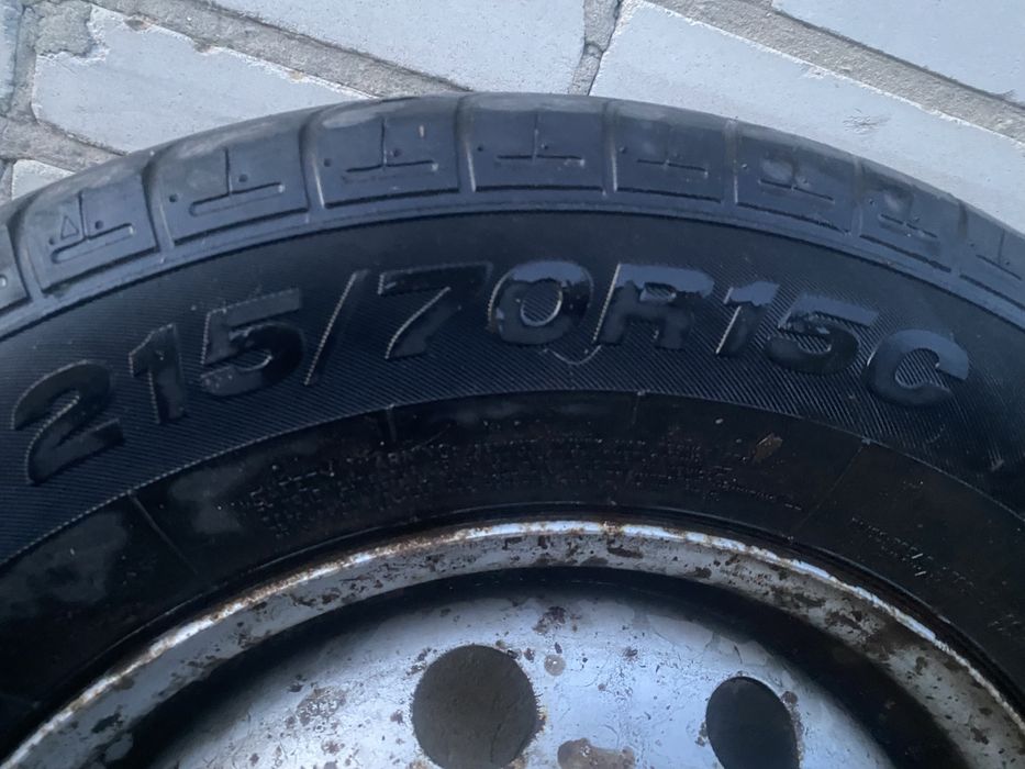 Продам шину Гудьер 205/65/15 С