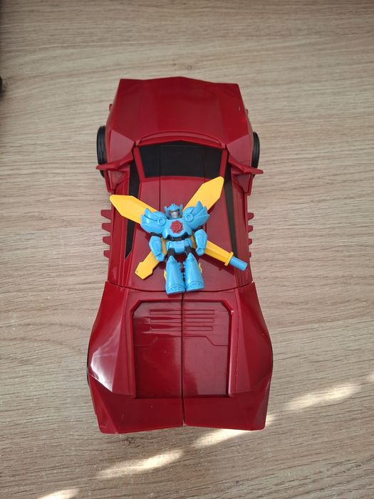 Голям Трансформърс Сайдсуайп / Transformers Power Surge Sideswipe Hasbro (23 см)