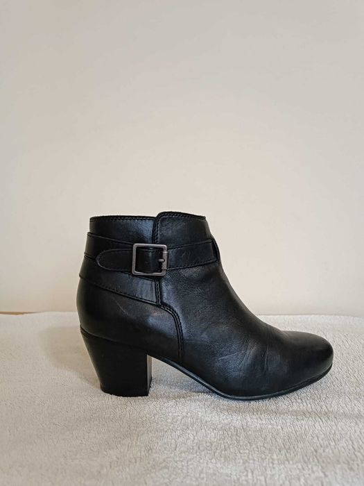 Botine piele , stare excelenta