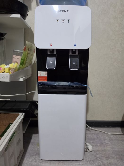 диспенсер, кулер для воды nexme wd-1004s