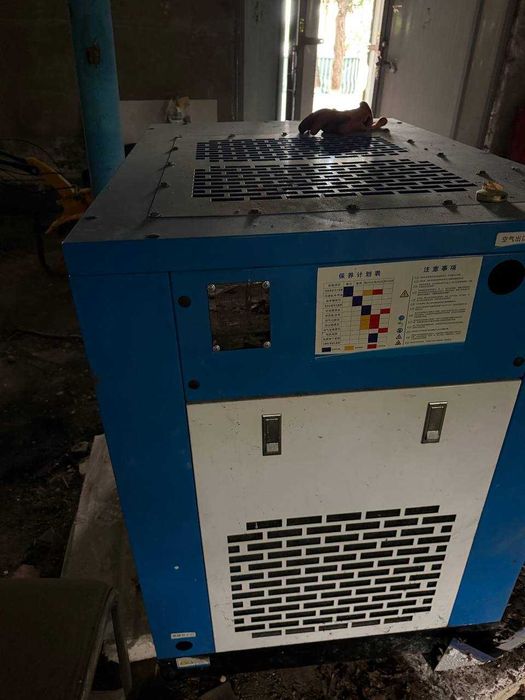 15 HP vintli kompressor + havo quritgich + 500L resiver