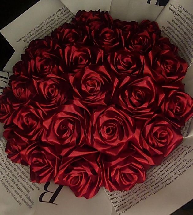Атласные розы на заказ