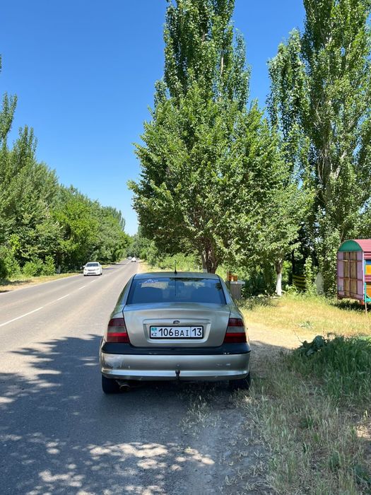 Опел вектра  B 1996