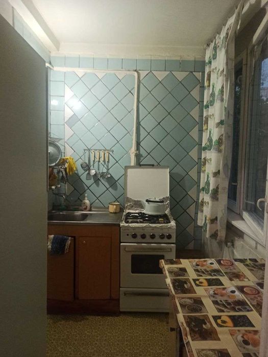 Сдается квартира метро Новза (2/4/4)