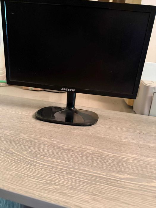 Монитор Avtech + системный блок (компьютер)