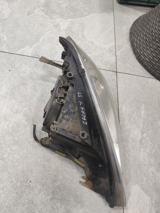 Far stinga Ford Galaxy