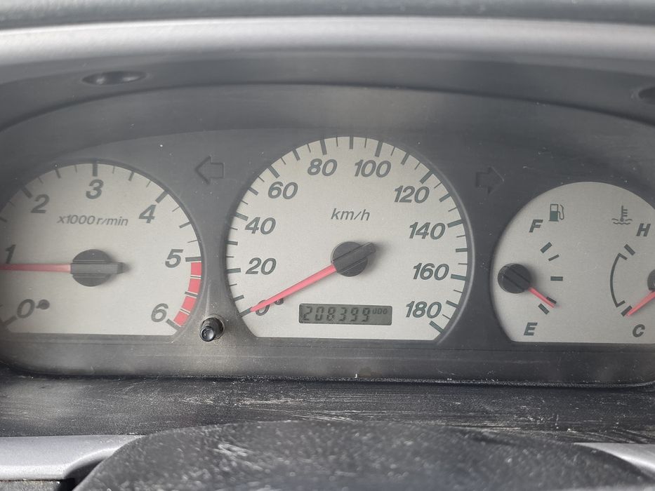 mazda B2500 4x4 reductor