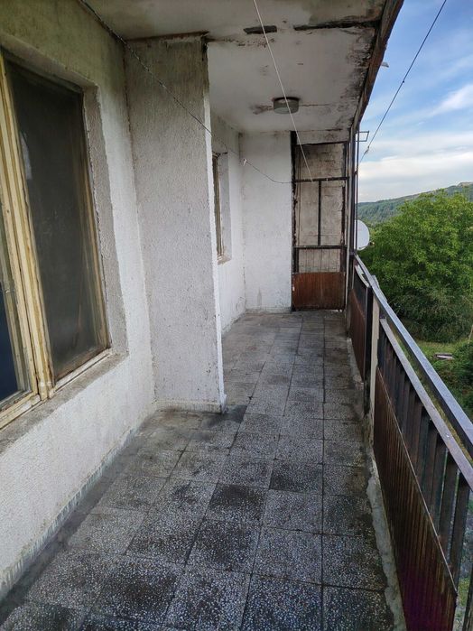 Продавам апартамент в гр.Ябланица обл.Ловеч