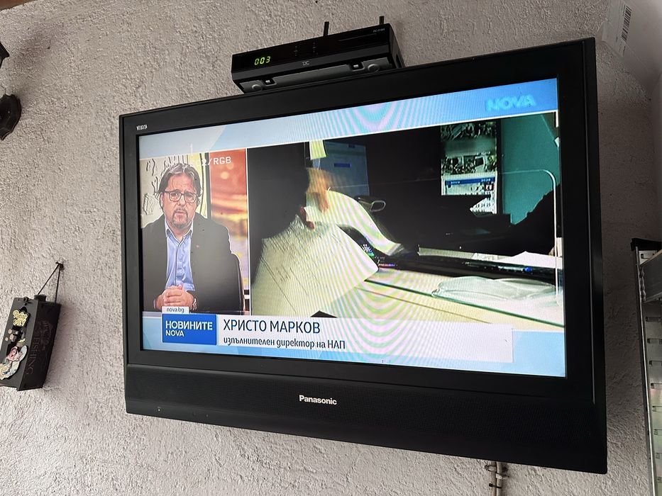 32” Panasonic Viera