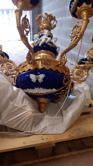Candelabru in Bronz