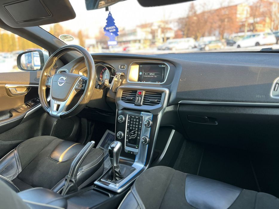 Volvo V40 R-Design 2.0 diesel Euro 6