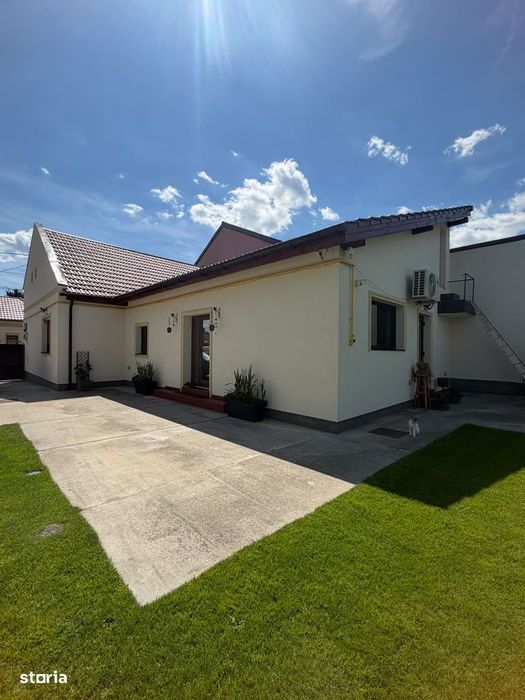 COMISION 0% | Casă individuală | 4 dormitoare | Panouri fotovoltaice
