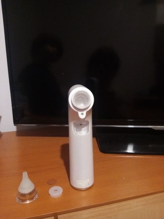 Vând aspirator nazal