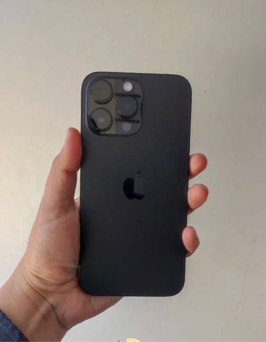 Продается айфон 14 про макс