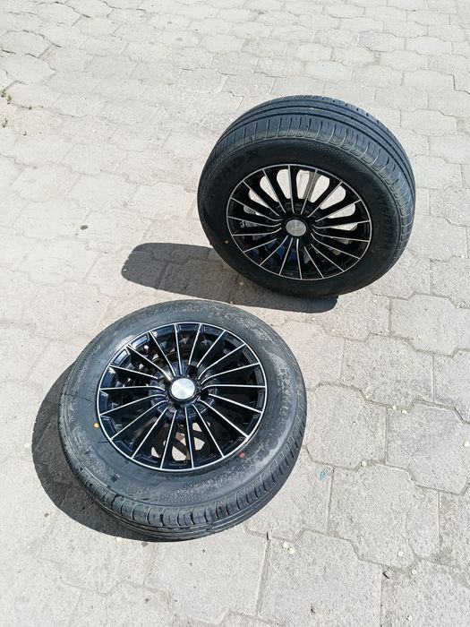 2 резины RoadX на легкосплавных дисках