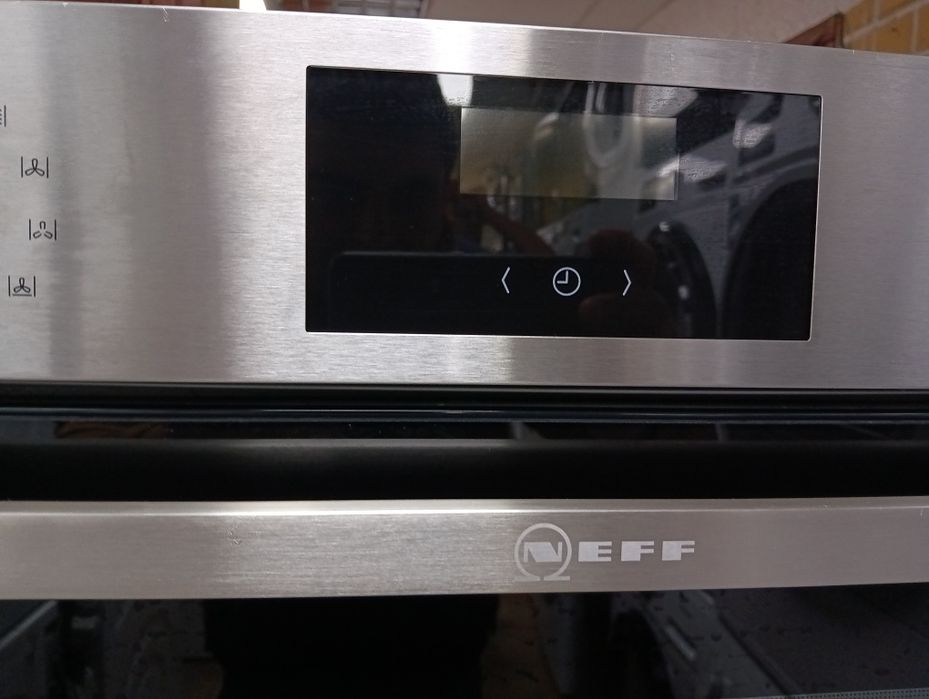 Иноксова фурна за вграждане Neff Made in Germany с 2 години Гаранция!