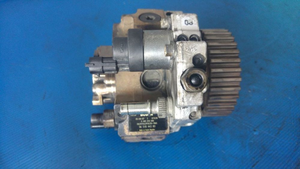 Pompa inalta peugeot 206 307 407 ford focus 2 c-max 1.6 tdci volvo s40 v50 1.6 hdi 0445010089