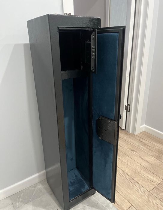 Продам новый сейф