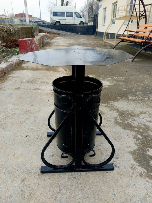 Урно с крышкой 15тыс