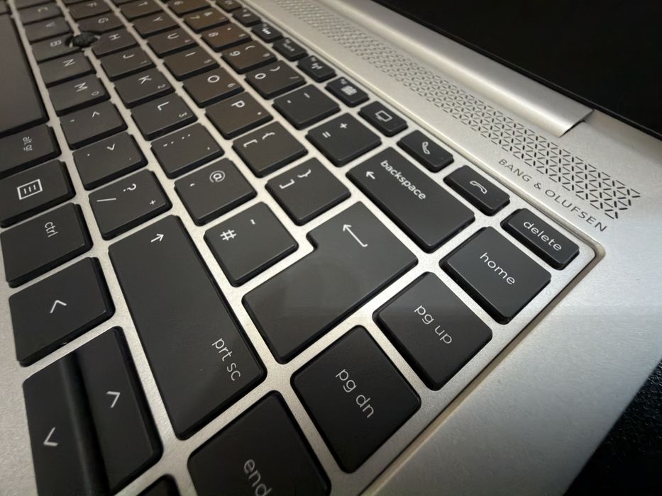 Laptop HP EliteBook 840 G6 – i7-8565U, 12GB RAM, SSD 256GB – stare impecabilă