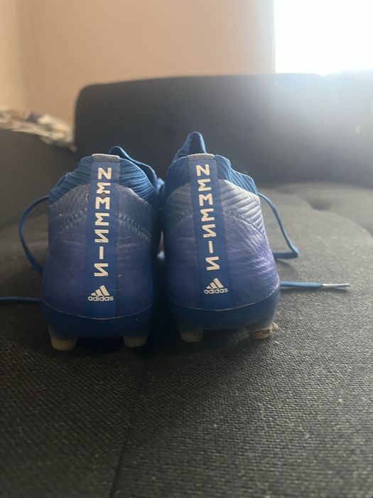 Футболни обувки Adidas