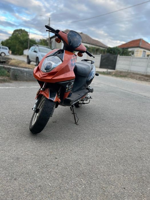 Schimb cu Yamaha aerox