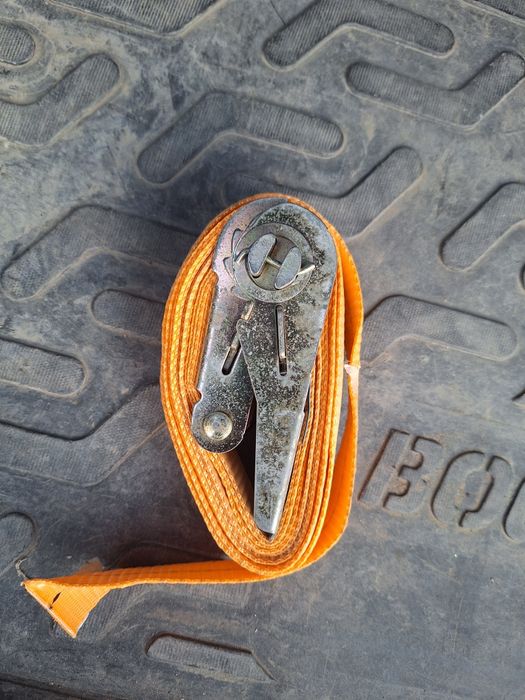 Ремни крепления грузово