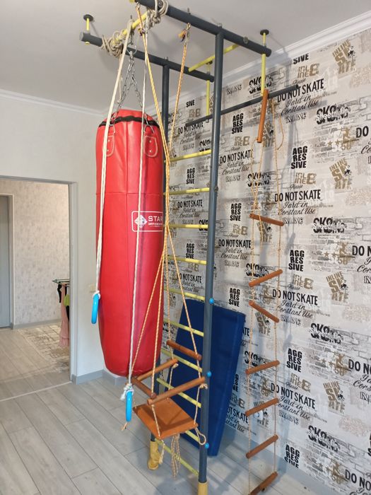 Продам шведская стенка