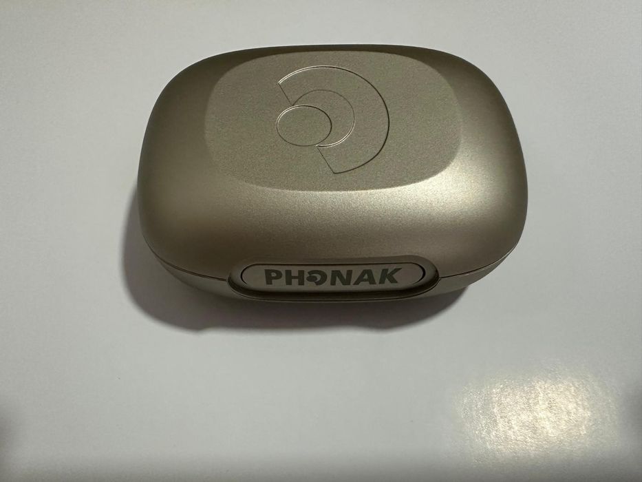 Aparat auditiv Phonak urechea stângă