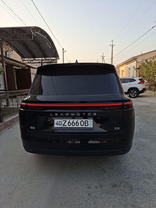 Leapmotors c16 sotiladi