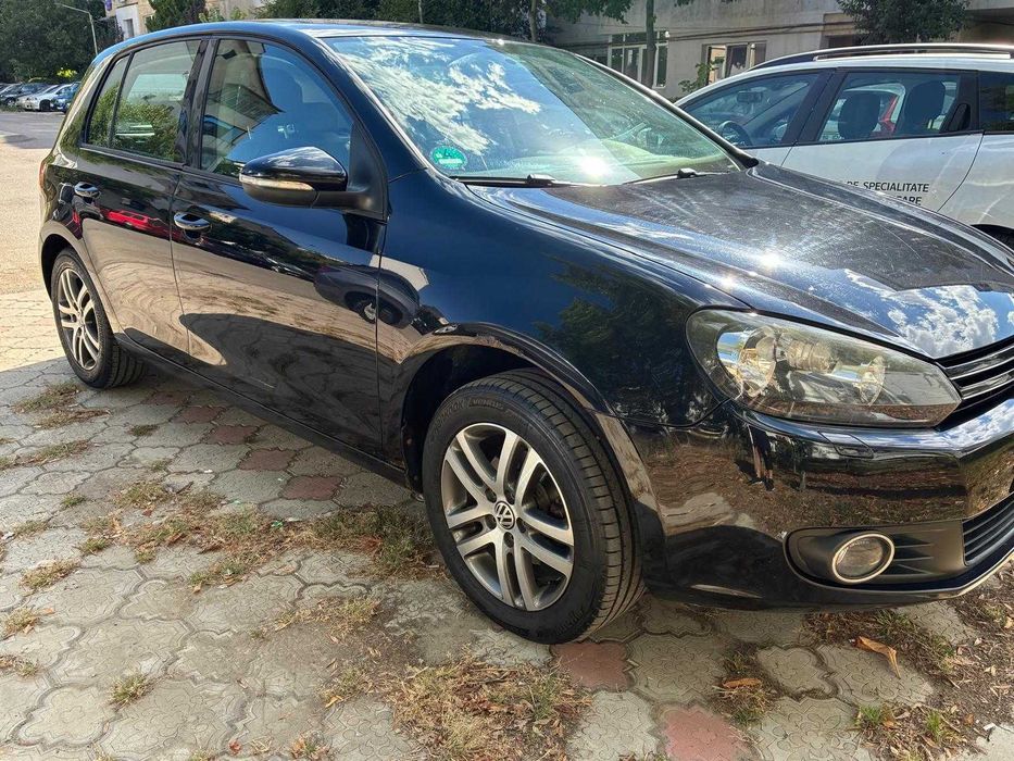 Vând volkswagen golf 2009