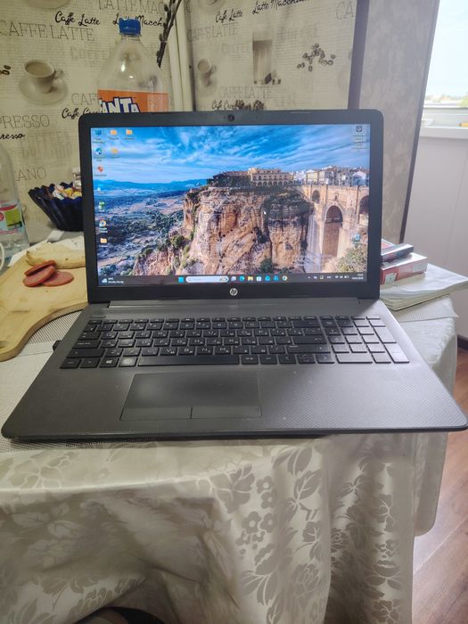 Laptop HP 250 G7 Notebook PC