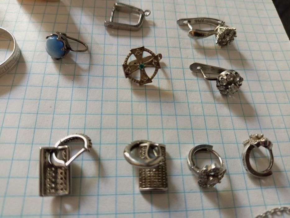 Продам 925 серебро Кольца.  Браслеты.
