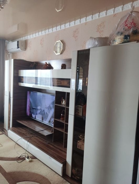 Продам стенку для гостиной