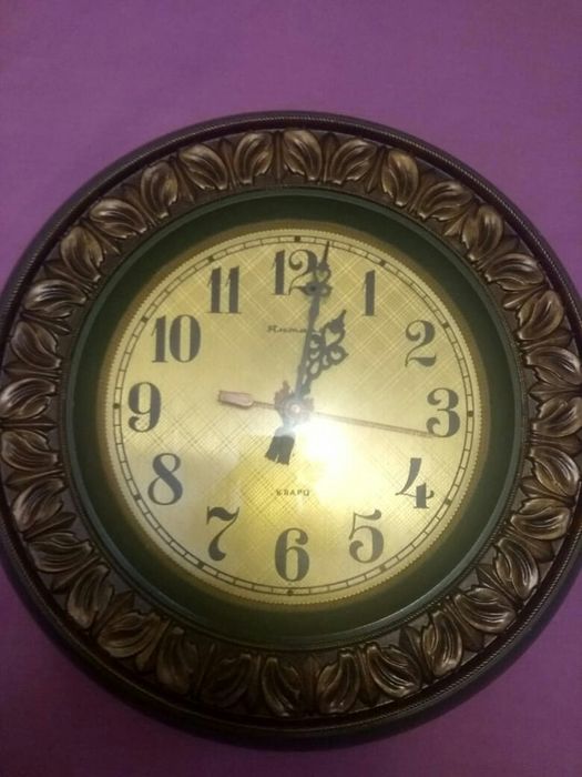Ретро часы ЯНТАРЬ