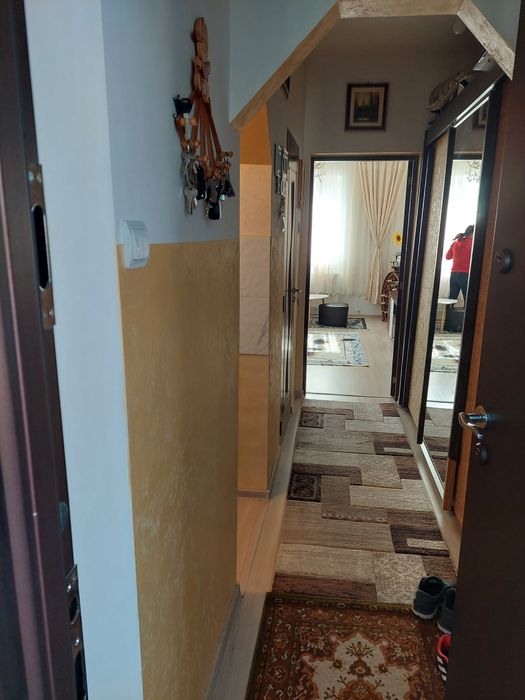 Vând sau schimb garsoniera