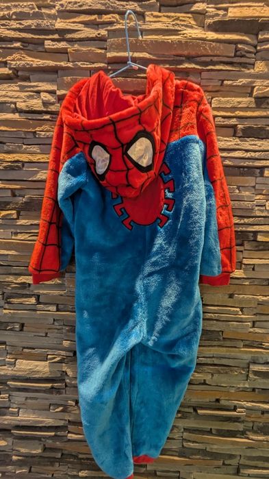 Salopeta plush C&A model Spider Man, marime 122