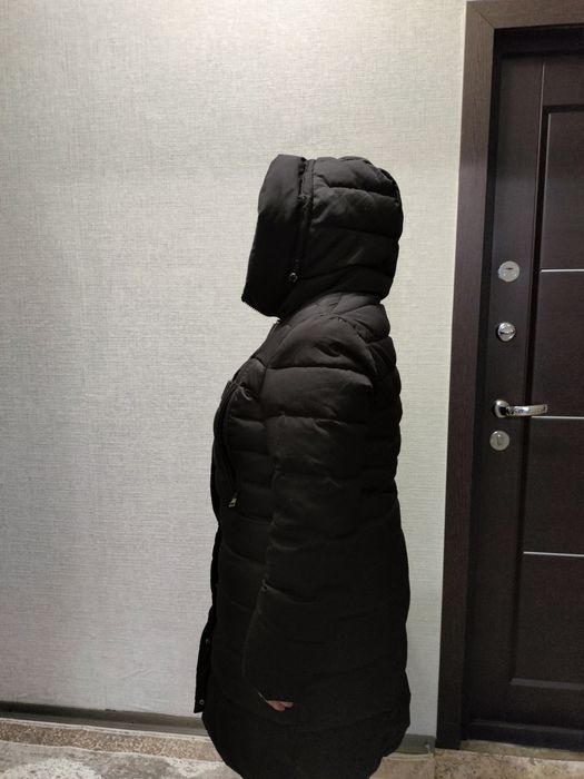 Женский удлиненный пуховик