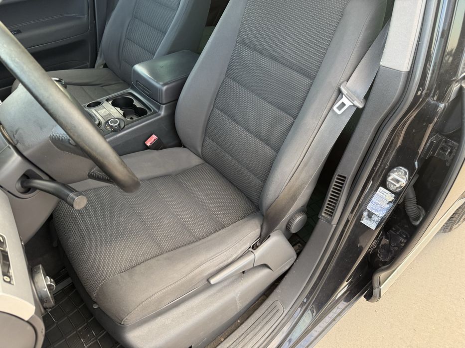 VW Touareg 2.5TDI* 2005г* РЪЧКА*