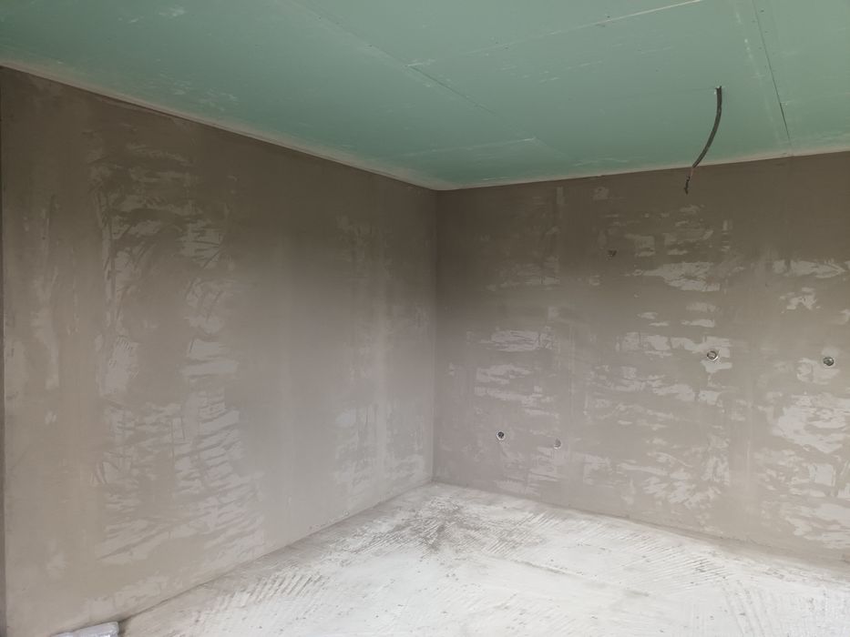 Tencuiala mecanizata