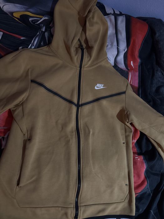 Nike tech fleece