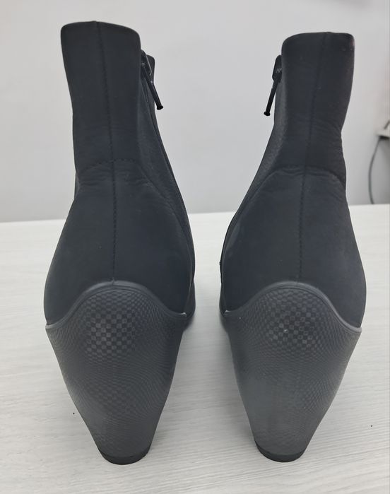 Ботильоны женские