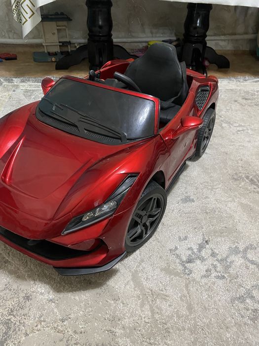 Детский электромобиль                                                .