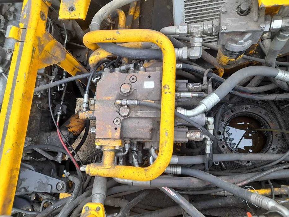 Distribuitor hidraulic CO170-55042 excavator JCB 200