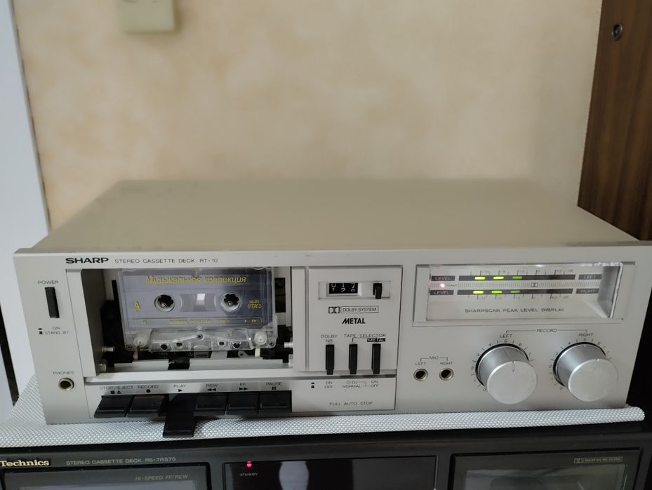 Кассетная дека SHARP RT 10H